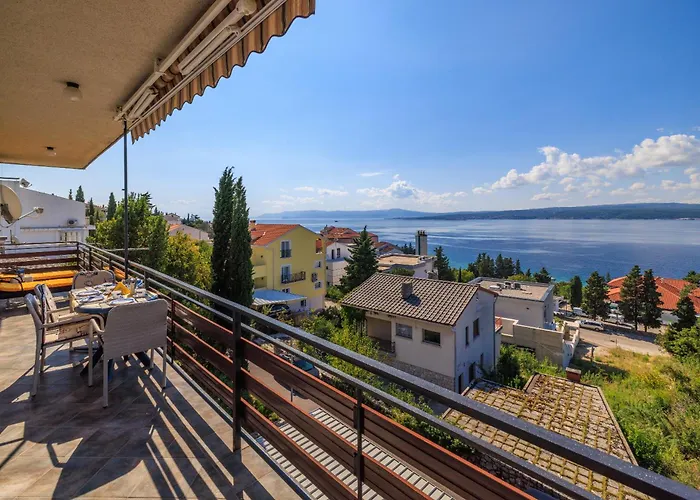 Апартаменты Tanja With Sea View Near Цриквеница