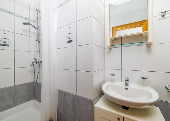 Tanja With Sea View Near