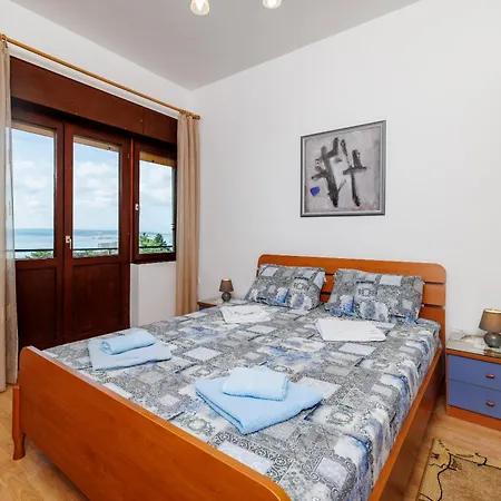 Tanja With Sea View Near