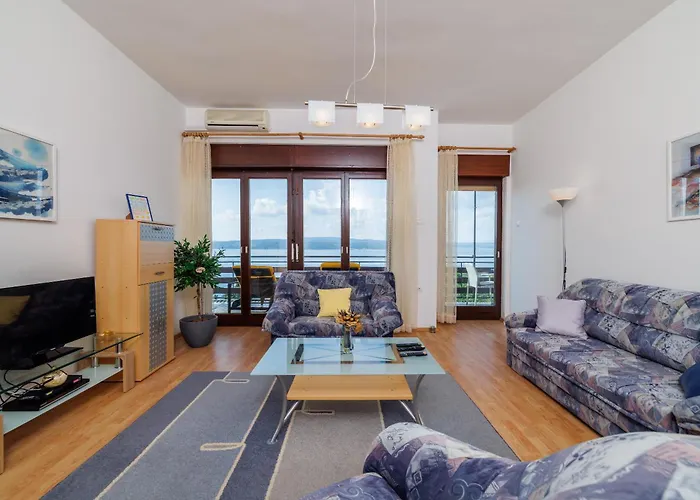 Tanja With Sea View Near *