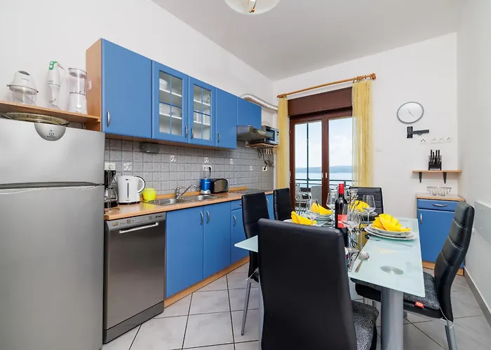 Apartman Tanja With Sea View Near